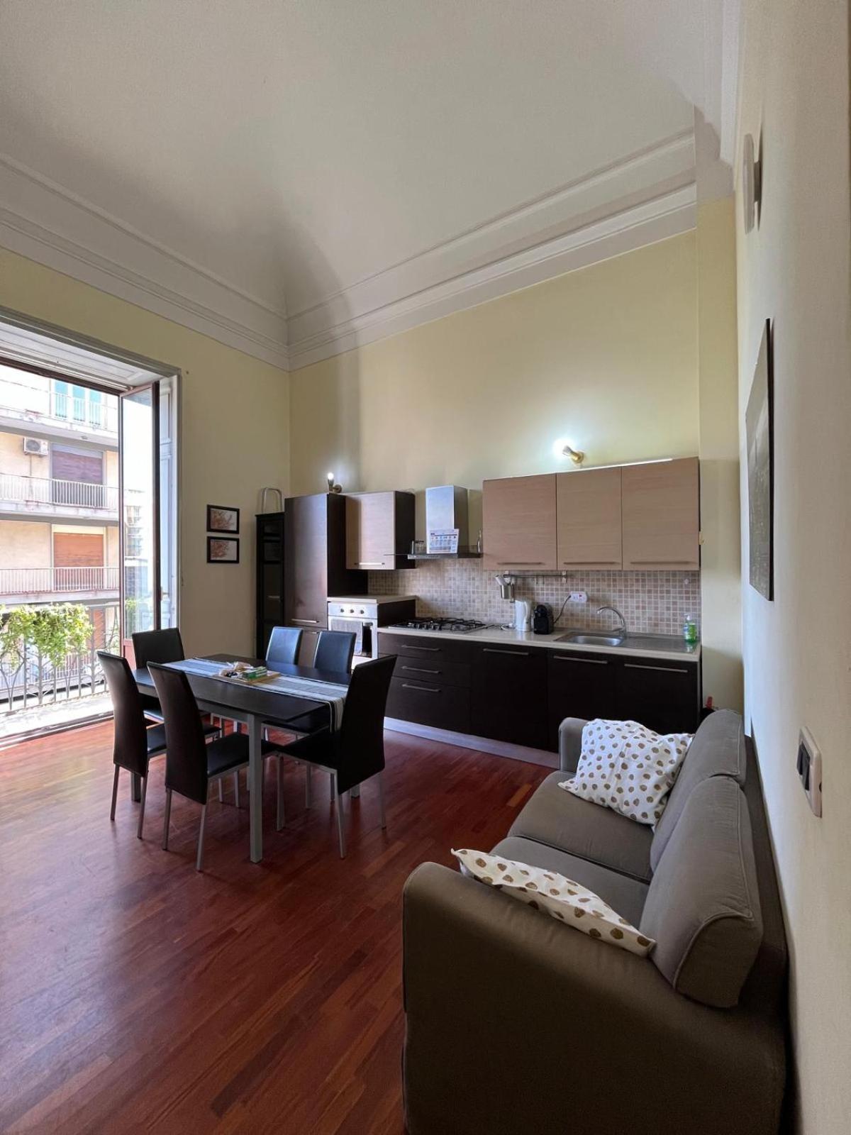 Persefone Apartment Catania Luaran gambar